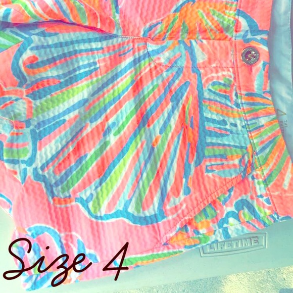 Lily Pulitzer shorts - Picture 1 of 1